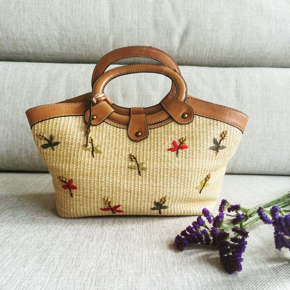Fossil Handbags - Fossil 75082 Classic Weave Woven Wicker